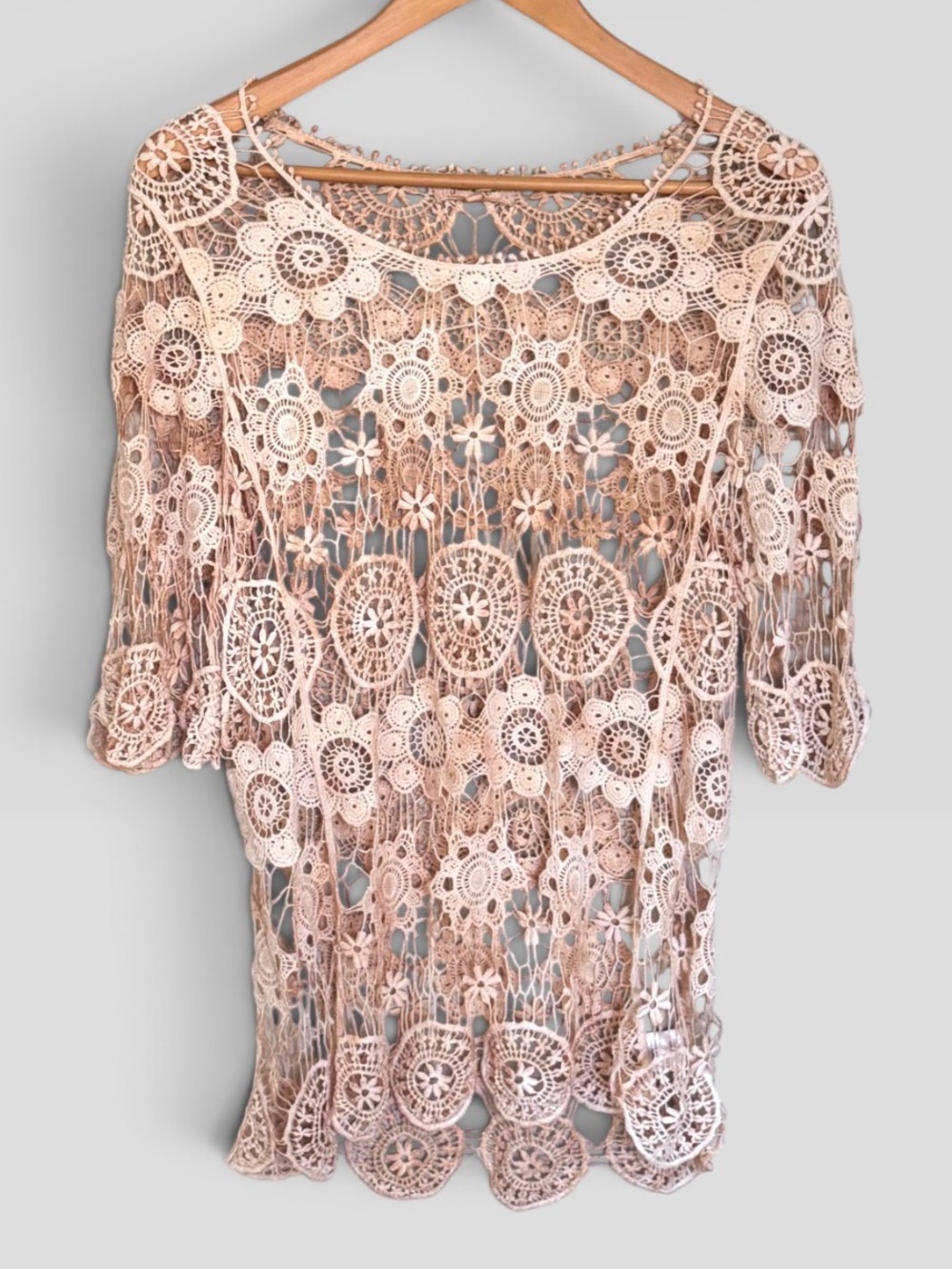 Grace & Lace Cream Crochet Lace Top Small